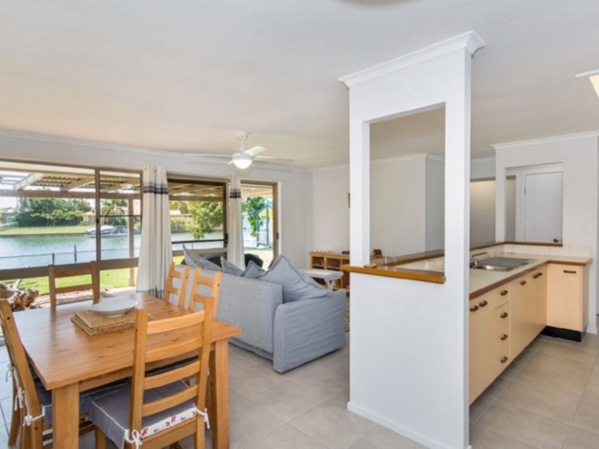 Property Bribie Island Holiday Rentals