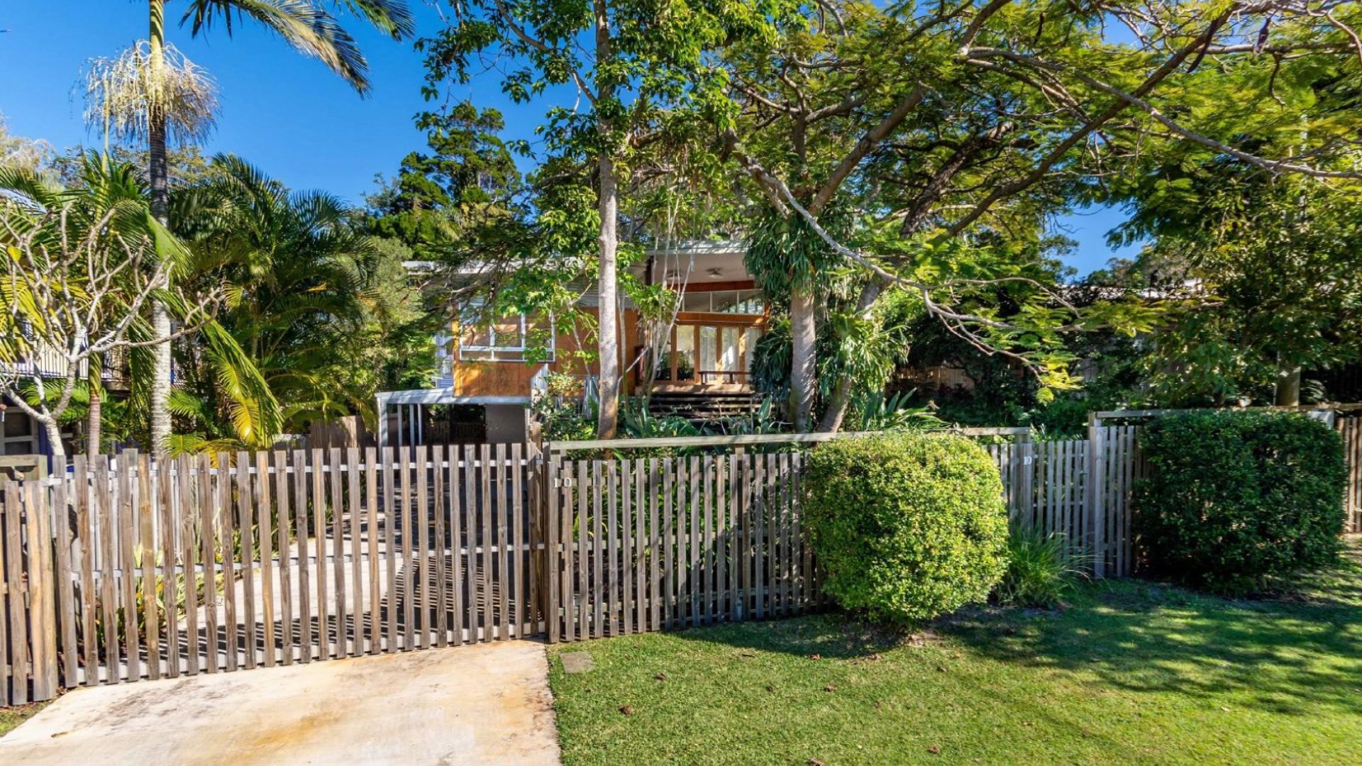 Property Bribie Island Holiday Rentals